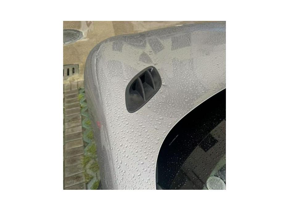 Xiaomi YU7 Rear Spoiler Trim: Carbon Fiber Lip Protection & Enhancement
