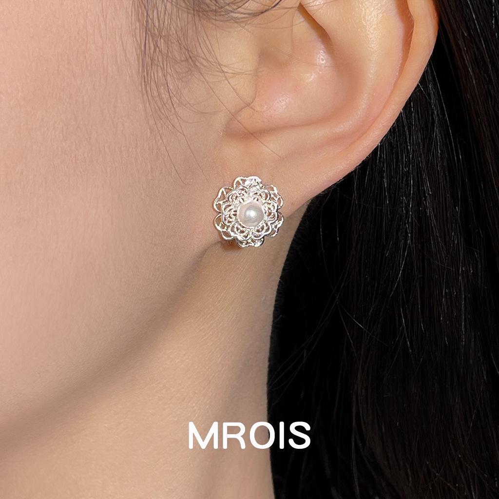 

Ретро Этнические Кружевные Серьги-гвоздики с Цветком и Жемчугом - Двухслойные, Художественный Стиль Хай-Энд для Женщин