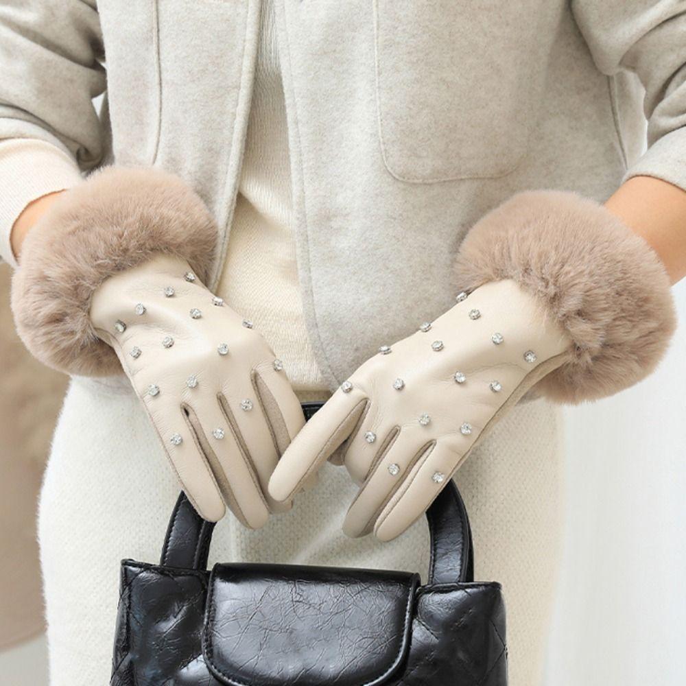 Fashion Faux Fur Trim Cuff PU Leather Gloves Lined Rhinestone Winter Thermal Gloves Windproof Touchscreen Warm Gloves for Women