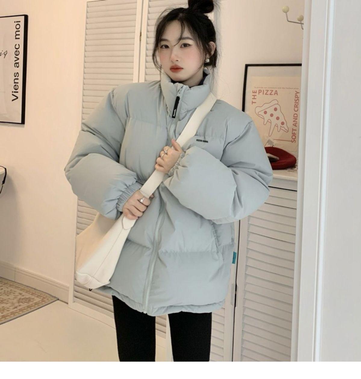 

Зеленая пуховая куртка с хлопковой подкладкой, женская короткая новая корейская версия модной утепленной парной свободной зимней куртки с хлопковой подкладкой L синий