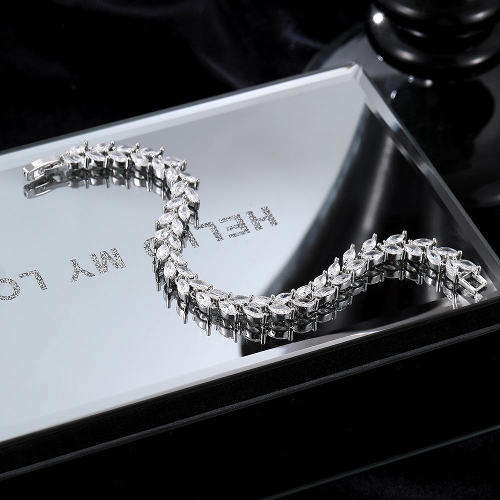 Popular Heavy Industry Horse Eye Stone Bracelet Women'S Light Luxury Full Of Diamonds Crystal Zircon Jewelry