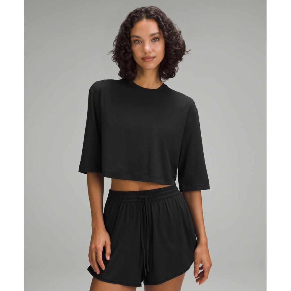 

Lululemon Укороченная рубашка свободного кроя из модала с коротким рукавом черного цвета 8