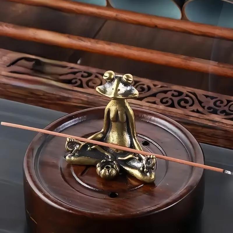 1Pcs Alloy Incense Stick Burner Vintage Zen Frog Incense Holder For Home Office Decor Meditation Yoga Aromatherapy Ornament Gift