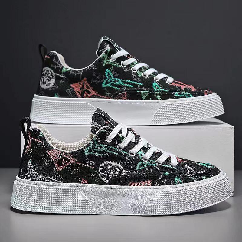 Men's Shoes Summer 2025 New Breathable Canvas Shoes Korean Version Versatile Lightweight Shoes Men's Soft Sole Non-slip Low-top Board Shoes