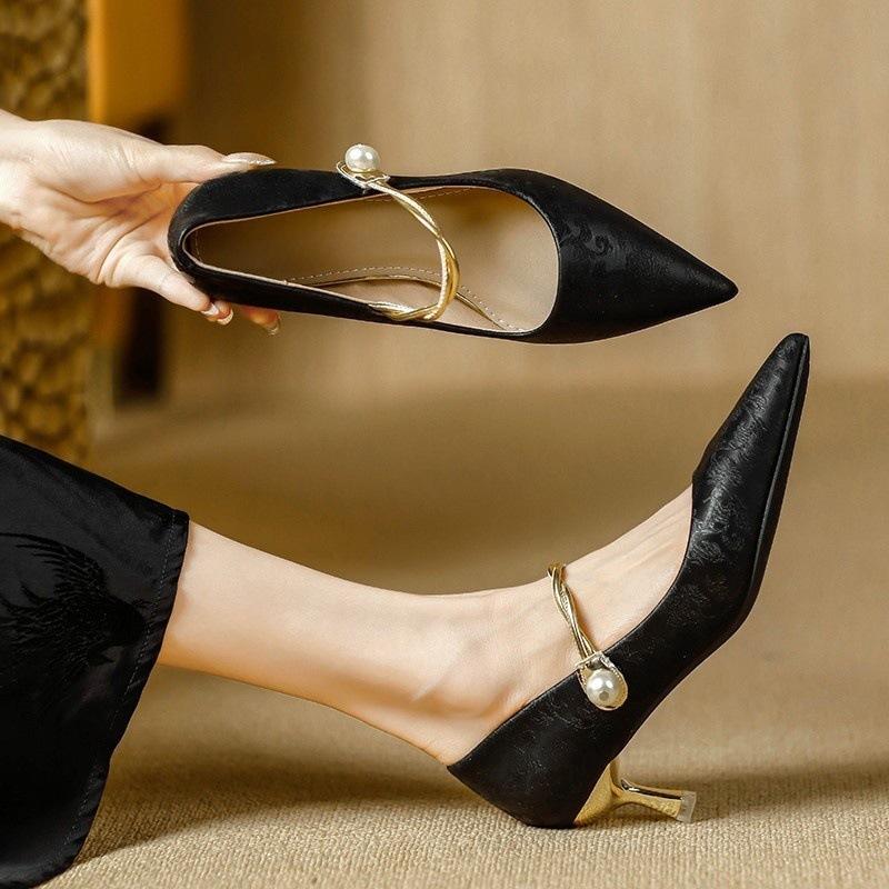 2025 Autumn New Chinese Style with Cheongsam Pointed High Heels Retro Mary Jane Stiletto with Skirt Women's Single Shoes