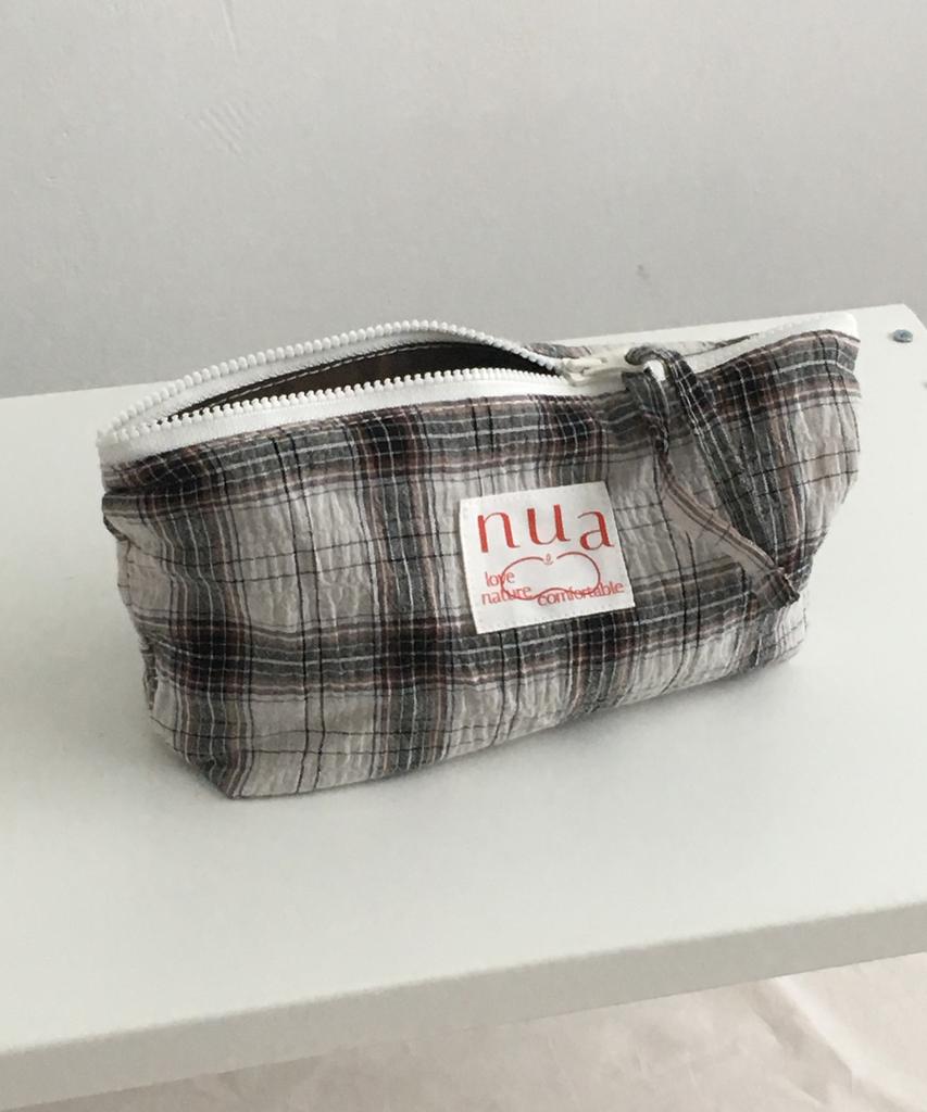 Nuaname Black Sesame Check Pattern Pouch