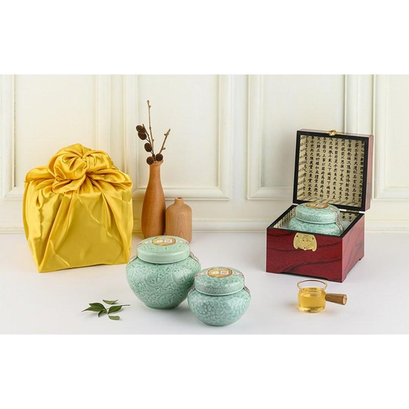 Korean Beekeeping Cheongmil Porcelain Acacia Honey, 1 Kg, 1 Piece