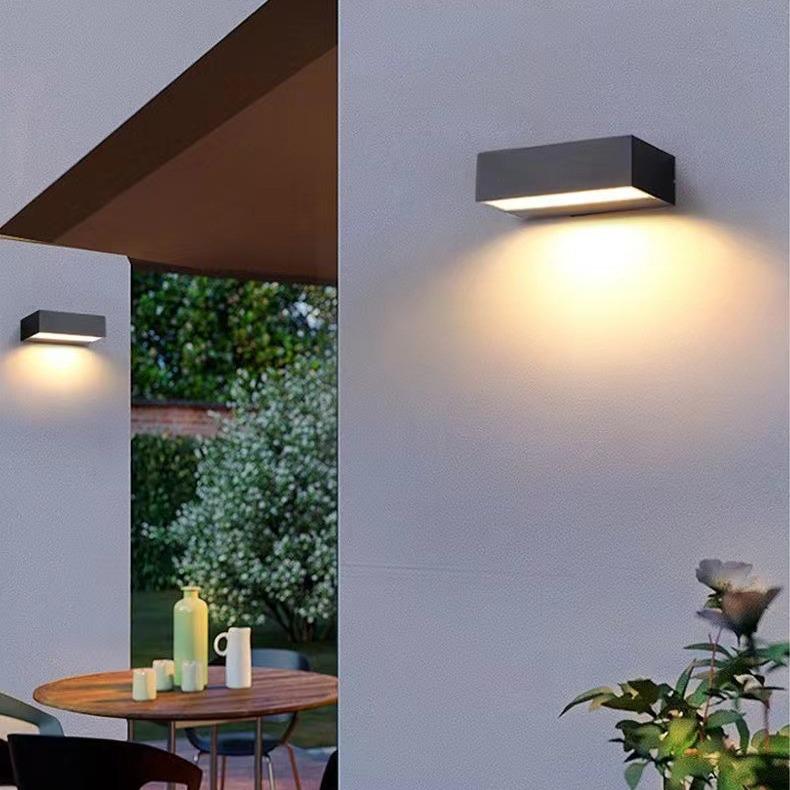 Wasserdichte Außenwandleuchte für Terrasse oder Schlafzimmer - Minimalistisches Design