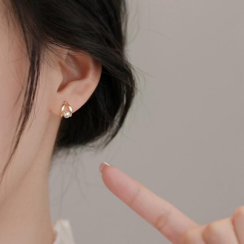 Minimalist Geometric Pearl Earrings for Women Trendy Unique Design Korean