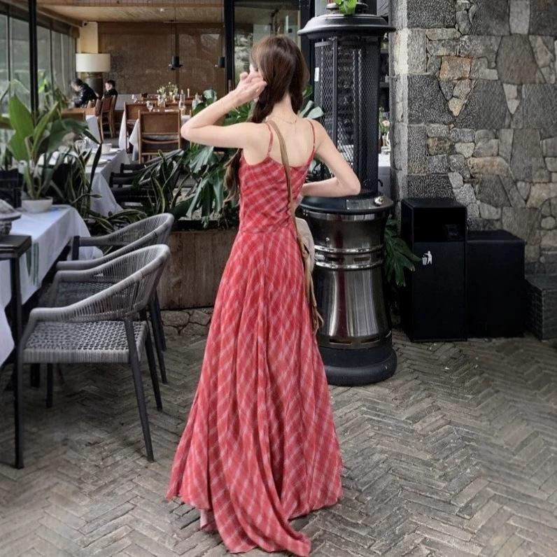Red Plaid Long Skirt Xinjiang Dopamine Bright Yunnan Vacation Bohemian Dress Seaside Dingdar