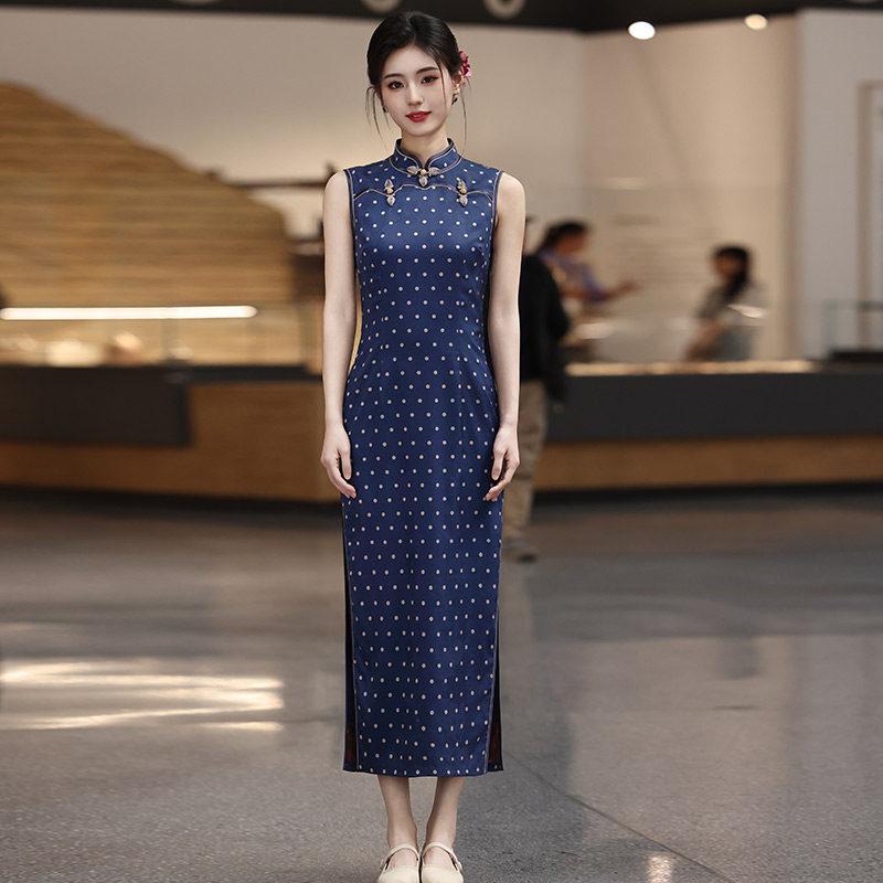 Polka dot blue national style new Chinese sleeveless long improved cheongsam 1011 new women's high-end dress spring and summer