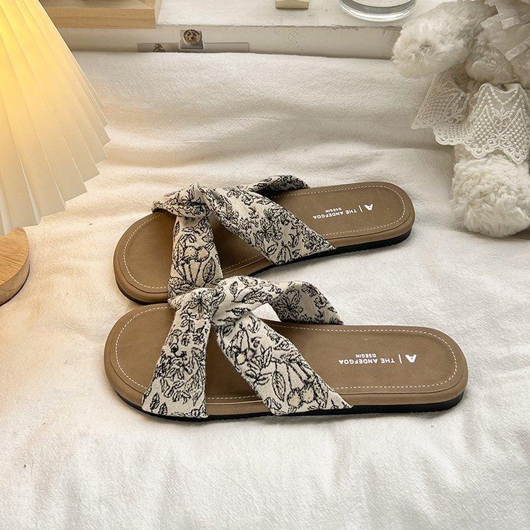 

Крутые тапочки на плоской подошве женские летние новые для улицы ленивая мода крест для беременных женщин нескользящие новые китайские цветочные тапочки 40 абрикосовый