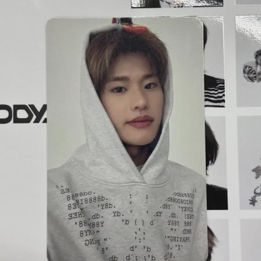 

In-kind) Riize Odyssey Japan Universal Lucky Draw Photocard Sohee