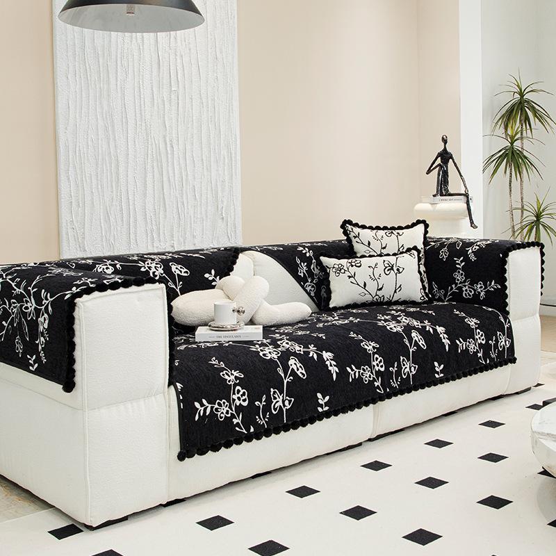 

New Sofa Cushion, Universal Non-Slip Seat Cushion In All Seasons, American Living Room Leather Sofa Cover Cover Cloth Towel 70*70cm