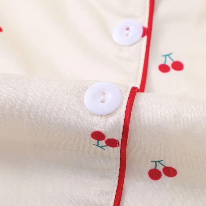 Kirschdruck Texturiertes Pyjama-Set Niedliches Kurzarm Knöpfe Revers Oberteil & Elastische Shorts Damen Nachtwäsche