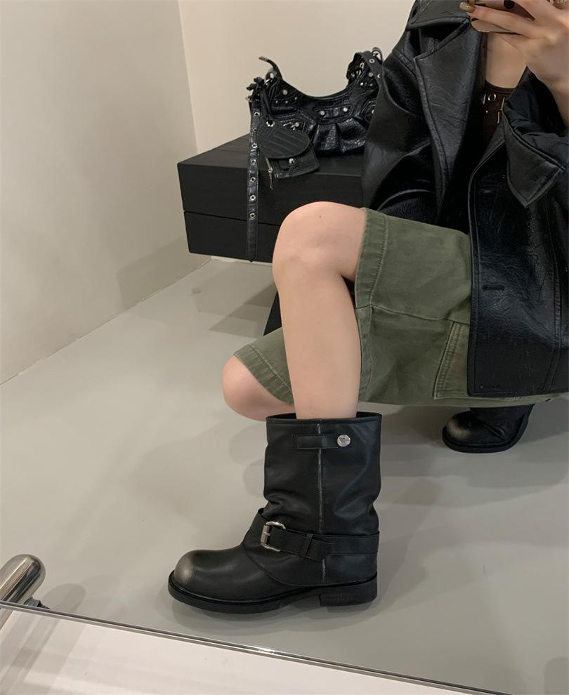 Модные Универсальные Ботинки Мартинса Женские 2025 Осень и Зима Новые Пряжка Ремень Высота и Стройные Женские Ботинки 35 чёрный
