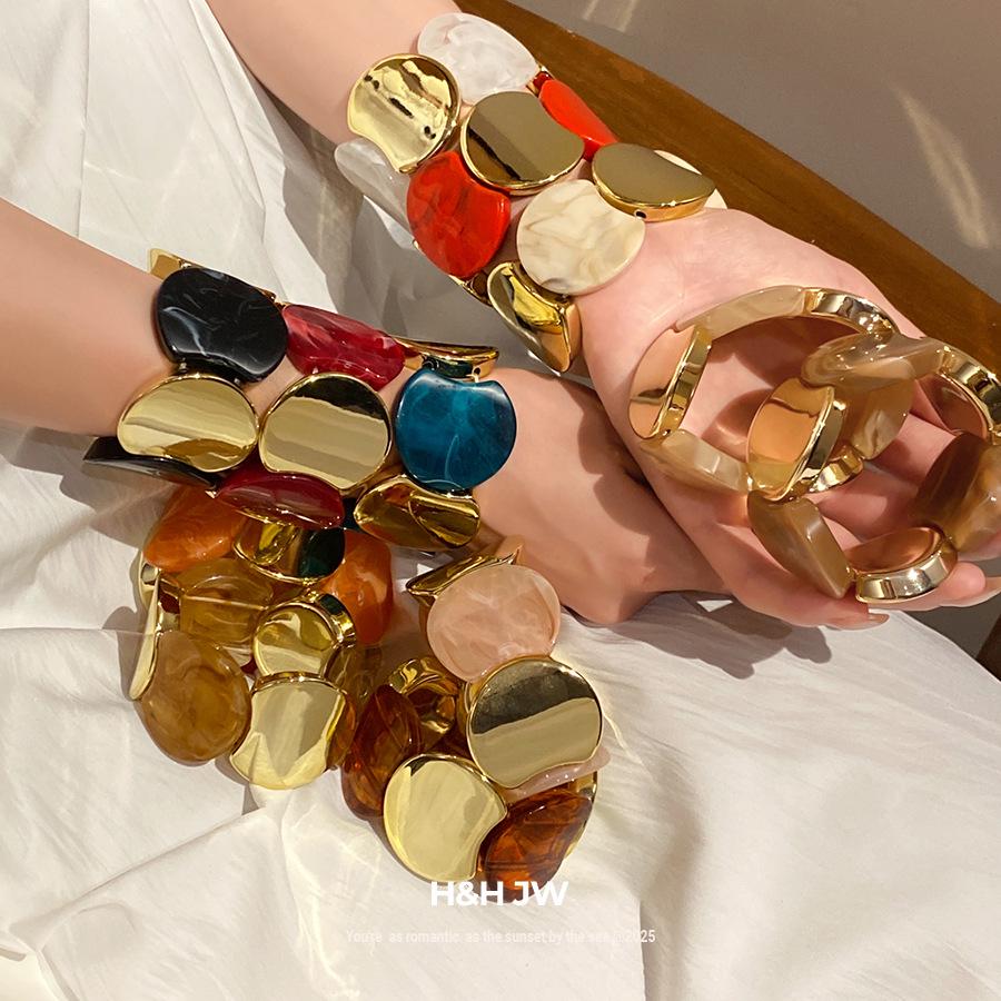 Elegant Acrylic Round Elastic Bracelet 2026 - European & American Style, Exaggerated Luxe Commute Jewelry, High-End Feel.