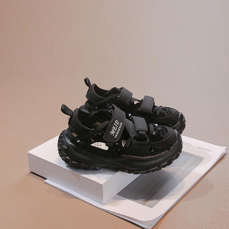 New girls' sandals, children's shoes, sports mesh shoes, breathable summer girls' beach shoes, versatile shoes for older children