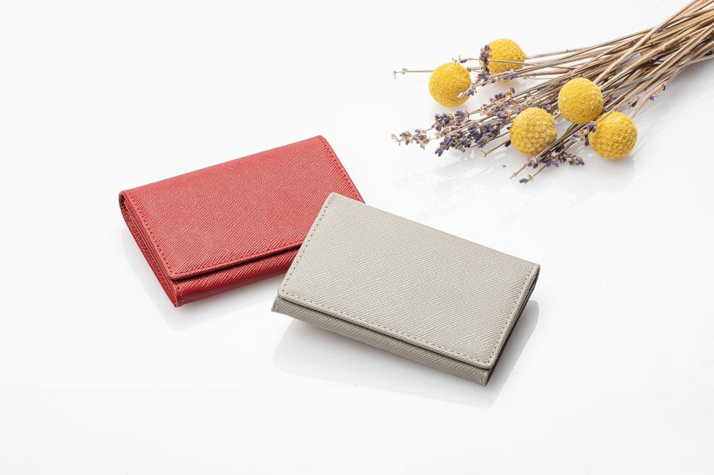 Corale Business Card Genuine Prism Holds 50 Simple and Stylish Women's Holder, Leather, Cards, (Grey Beige)