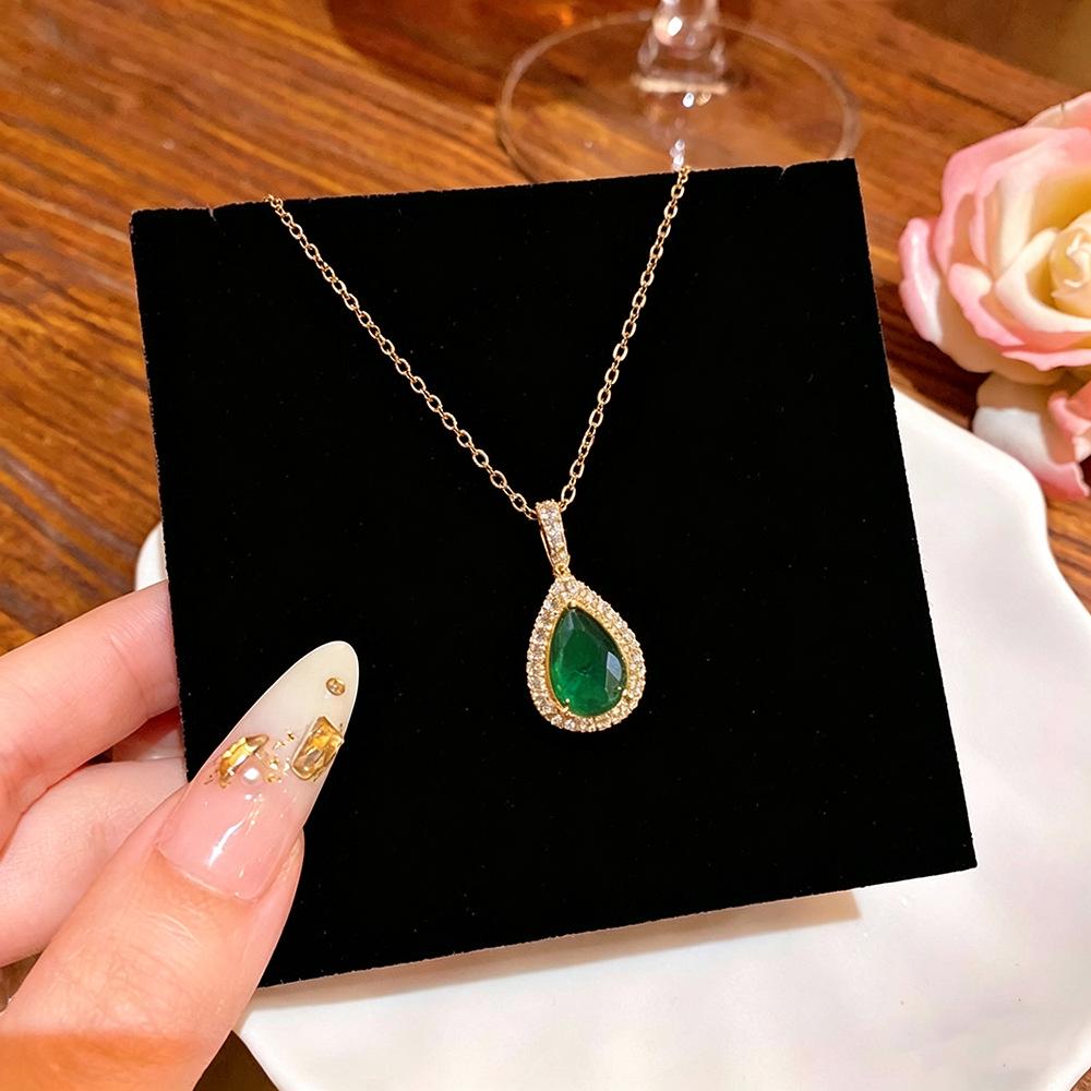 Emerald Water Drop Zircon Pendant Necklace - Exquisite INS Style Luxury Clavicle Chain