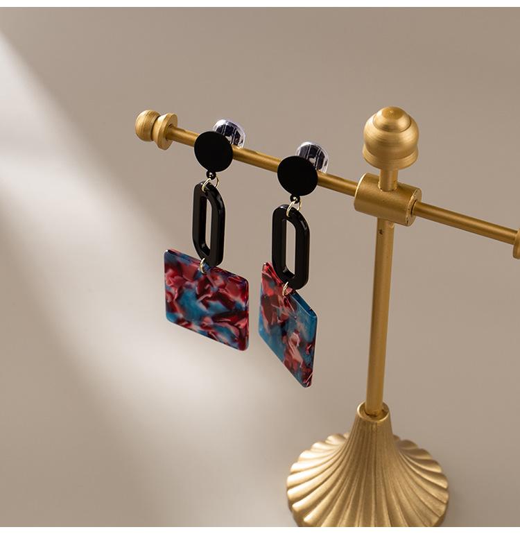 

Уникальный красочный квадратный кулон, серьги из смолы, длинные модные катушки от комаров, без пирсинга, зажим для ушей