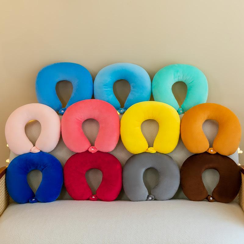 

Solid Color U-Shaped Travel Neck and Headrest Pillow