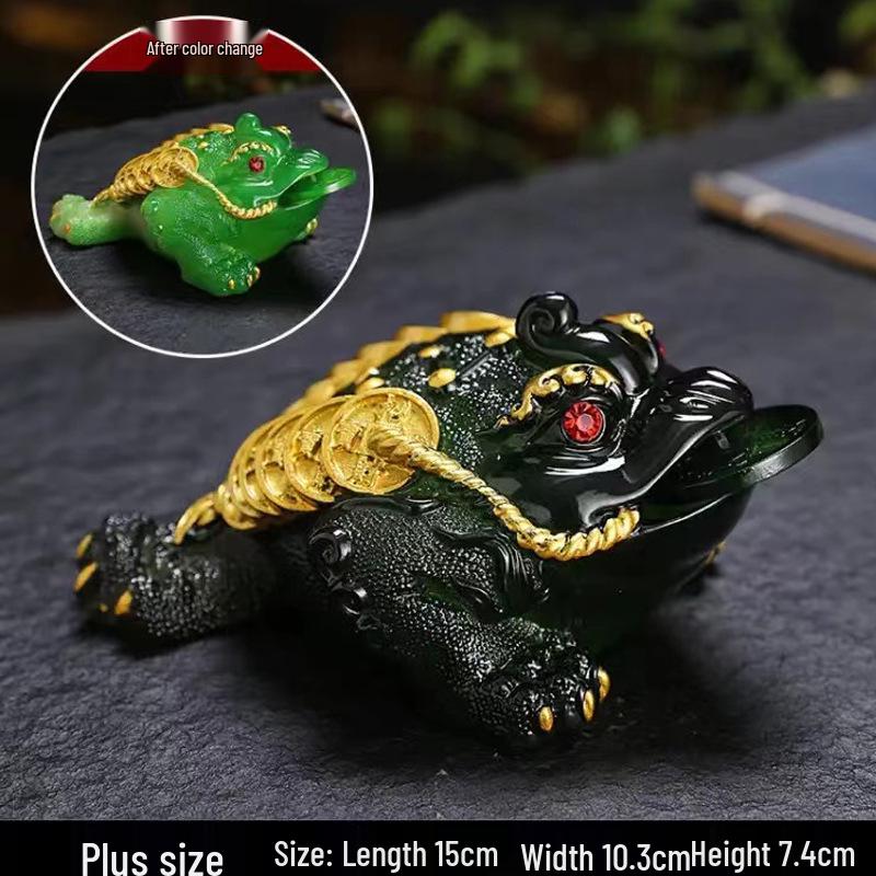 Luxury Resin Pixiu Tea Pet: Color-Changing Wealth-Attracting Ornament for Tea Sets.
