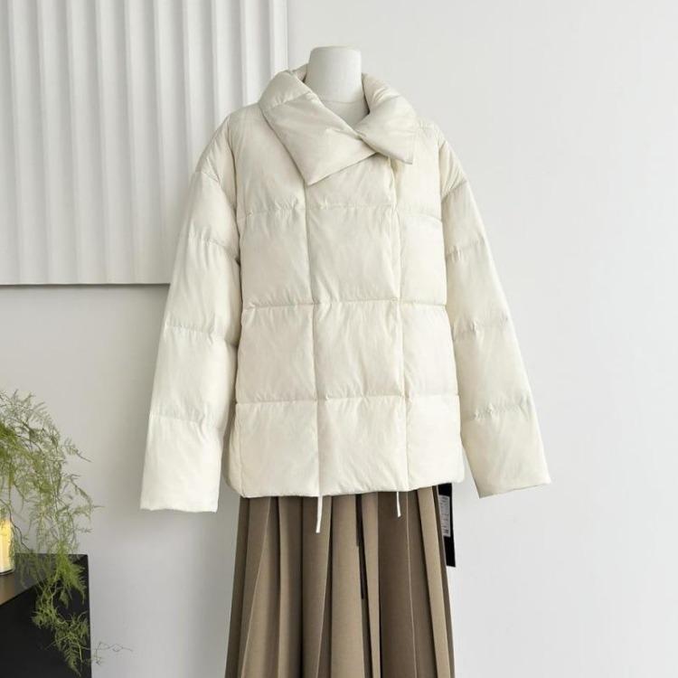 Winter Warm Standup Neck Jacket Women Loose Short Small Design Thickened Cotton Fashion Clothes