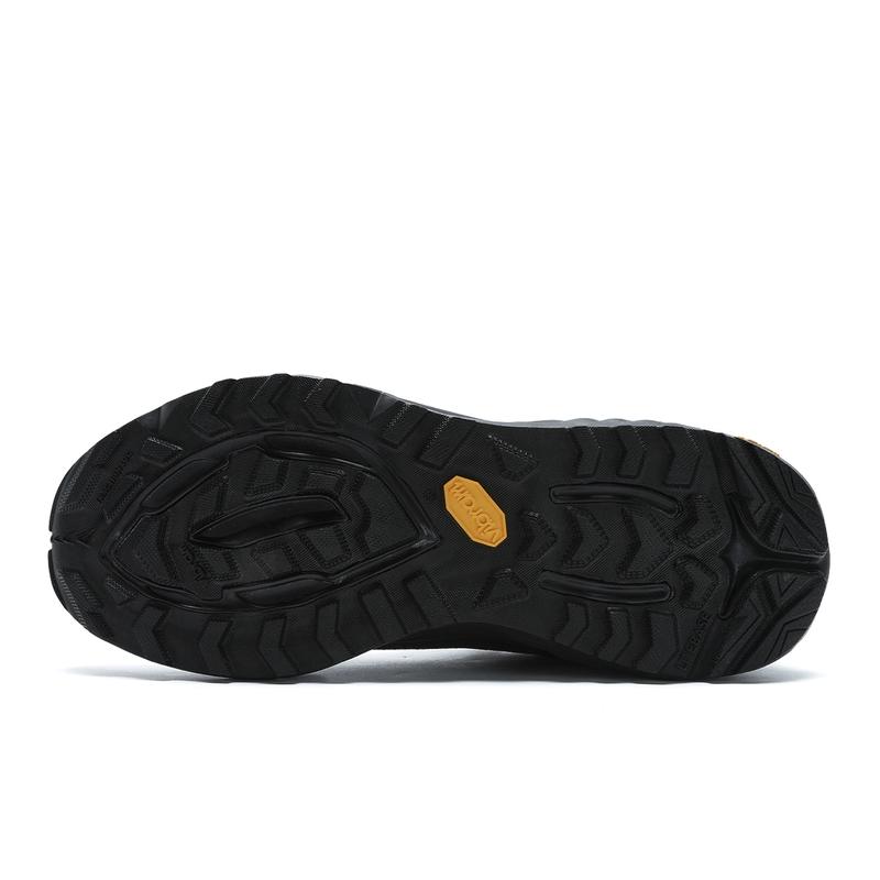 New FILA Low Top Outdoor Shoes Women's Black A12W431203FBK