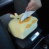 Suporte para caixa de lenços de papel de desenho animado, fofo, curto, pelúcia, caixas de lenços de papel, suporte para apoio de braço, assento de carro, decoração de carro, suporte para lenços de papel de carro