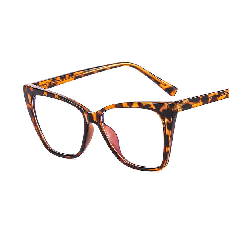 "2022 TR90 Cat-Eye Anti-Blue Light Glasses Frame - Trendy Makeup-Free Street Style for Women"