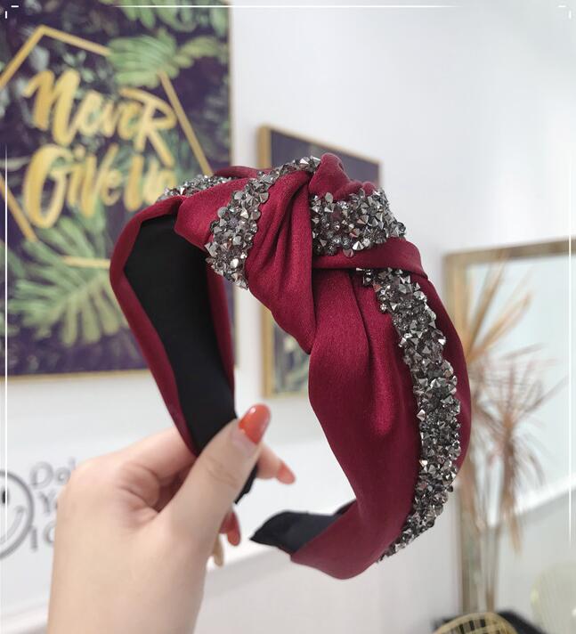 

Новая Мода Стразы Повязка на Голову Женская Однотонная Широкая Повязка на Голову с Узлом Посередине Тюрбан Девушки Осень Зима Аксессуары для Волос Головной Убор