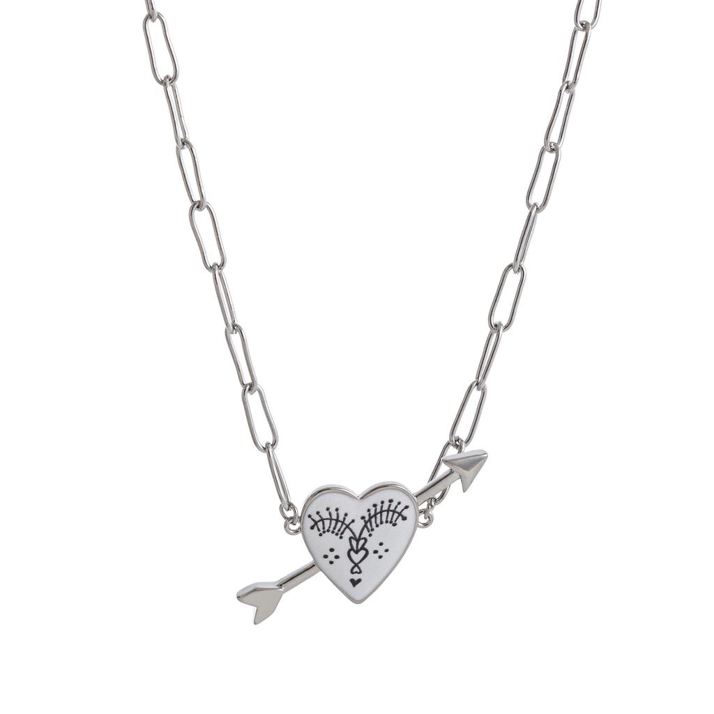 Retro Necklace With One Arrow Through The Heart Personality Pattern Paper Clip Chain 18K Color Retention