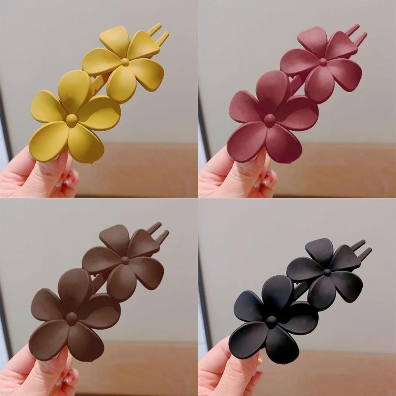 Elegant Matte Flower Hair Barrettes with Strong Clasp Secure Hair Gripper for Various Hairstyle Women Accessory