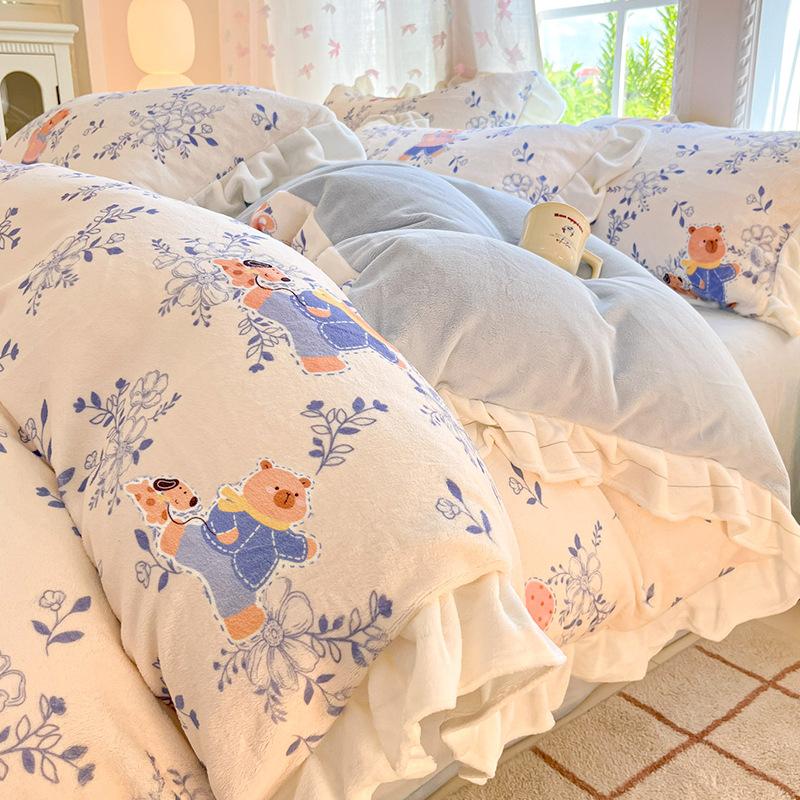Thickened Milk Fleece Four-Piece Set, Lace Coral Fleece Quilt Cover, Bedding Fleece Bed Sheet Three-Piece Set