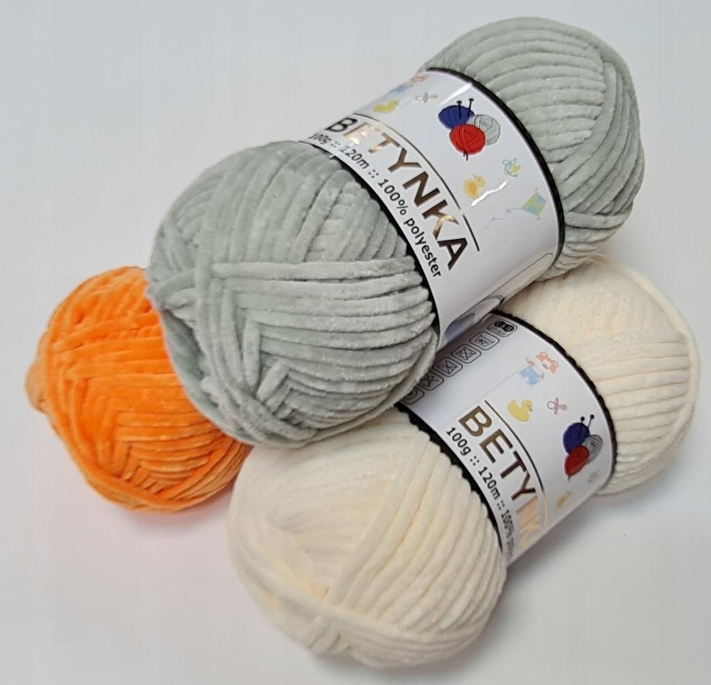 Betynka Soft Yarn for Mascots Ecru 308