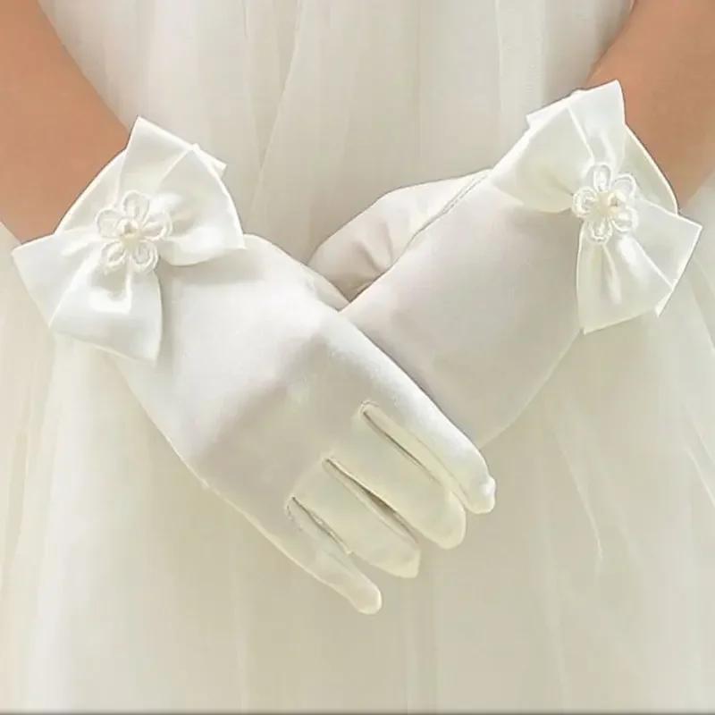New Sweet Satin Flower Child Gloves White Gloves for Kids Children Girls Wedding Gloves with Bow Kids Fashion Children's Mittens