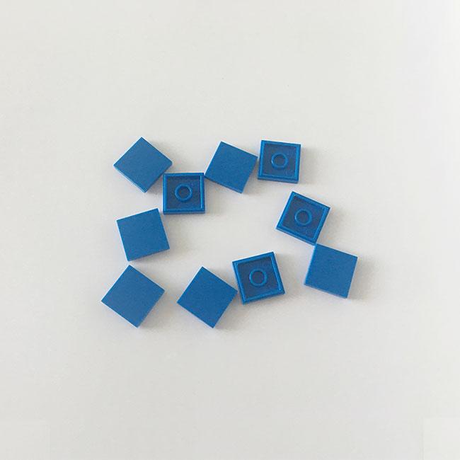 50-100Pcs Flat Tile 2x2 2x4 DIY Enlighten Plastic Smooth Building Block BricksCompatible All Brands Assembles Particles