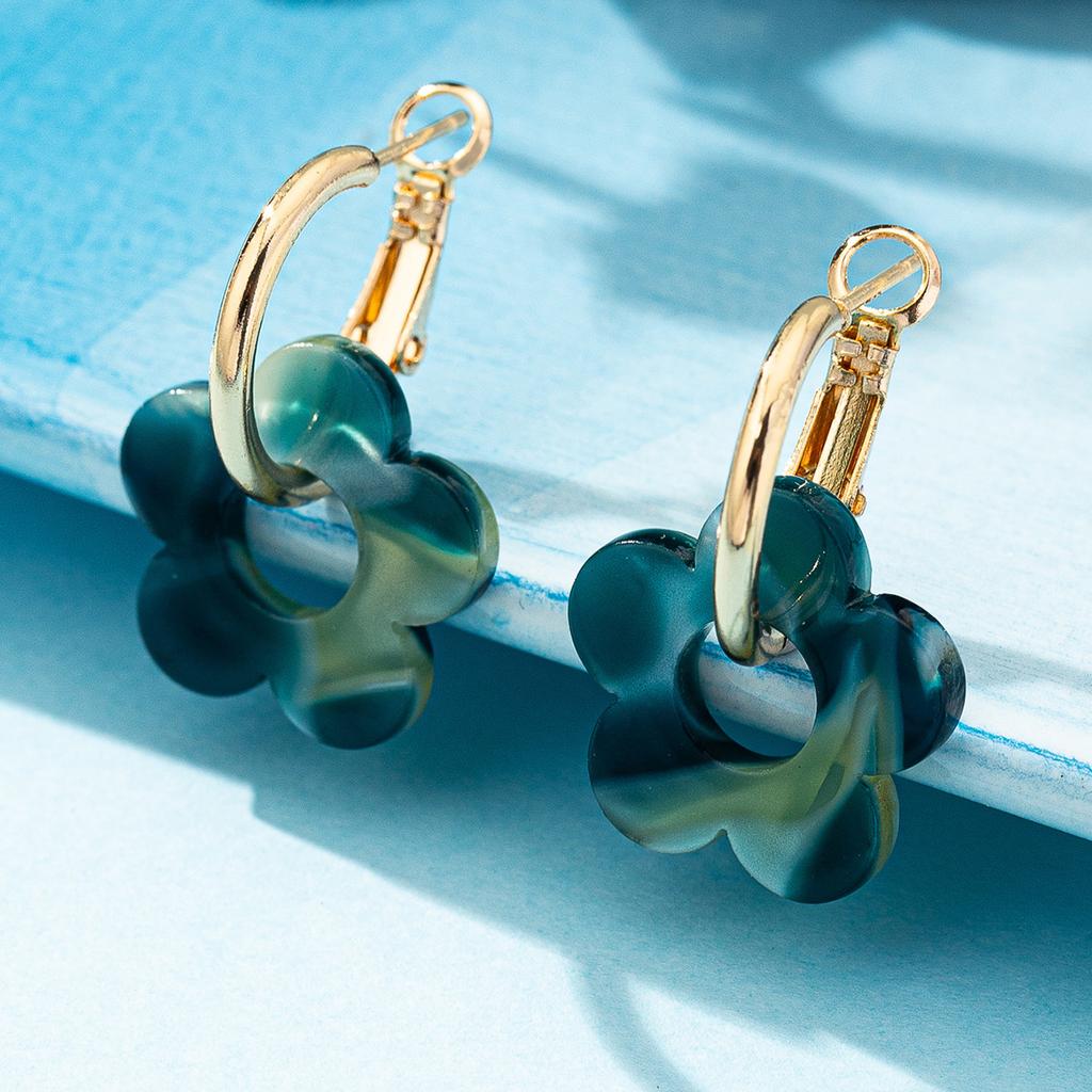 Fashion Exaggerated Flower Earrings Women'S Niche Design Sense Color Temperament Elegant Versatile Earrings
