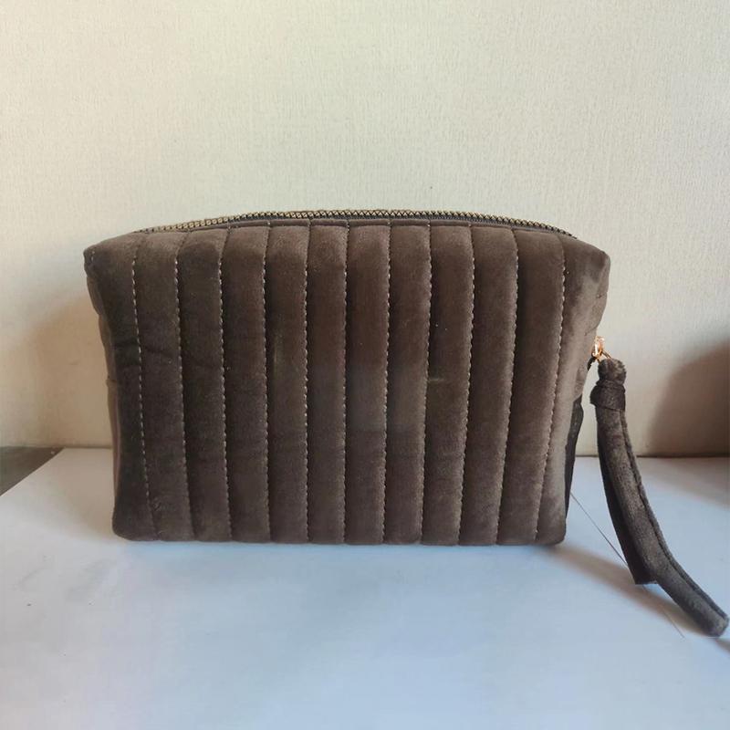 Large Capacity Velvet Cosmetic Bag Toiletry Bag Convenient Travel Toiletry Bag
