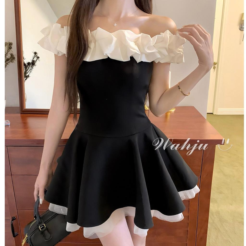 Date day French one-word shoulder splicing ruffle edge waist thin puffy dress live broadcast explosion one piece
