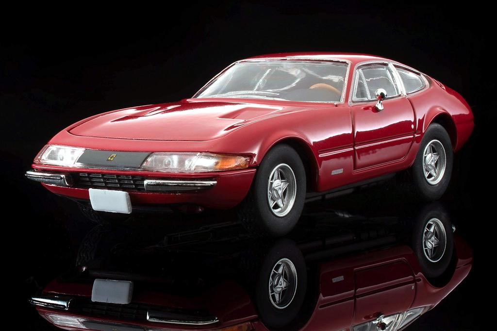 TOMYTEC Tomica Limited Vintage TLV Ferrari 365 GTB4 Rouge Modèle Fini 302148 1/64