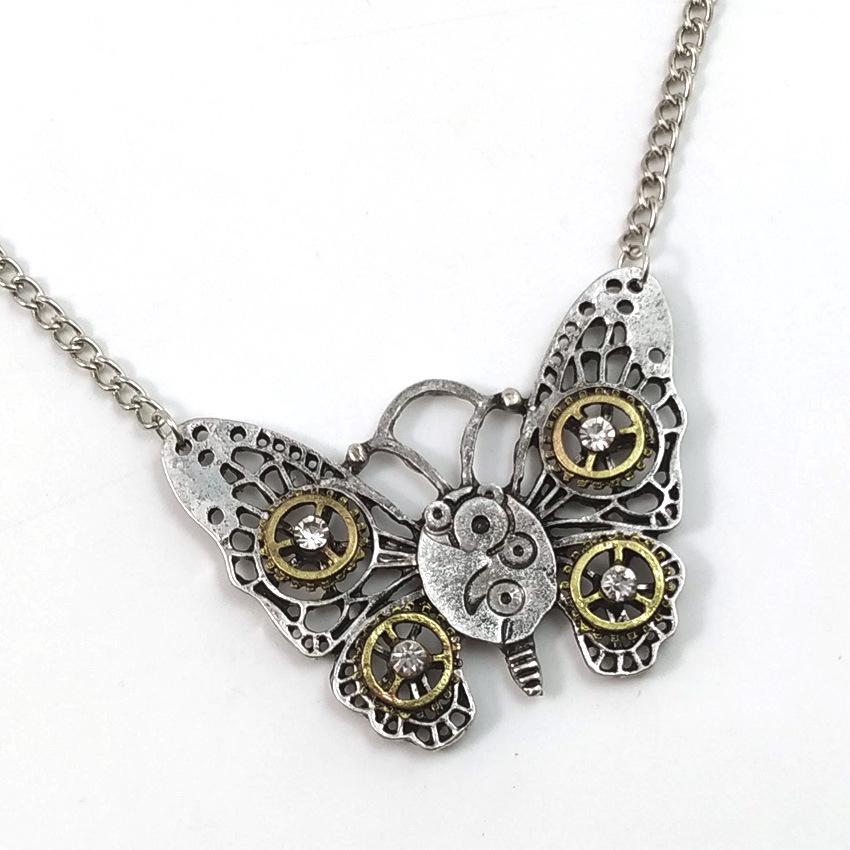 European  American Steampunk Gear Necklace with Retro Bee, Butterfly, Owl Pendant