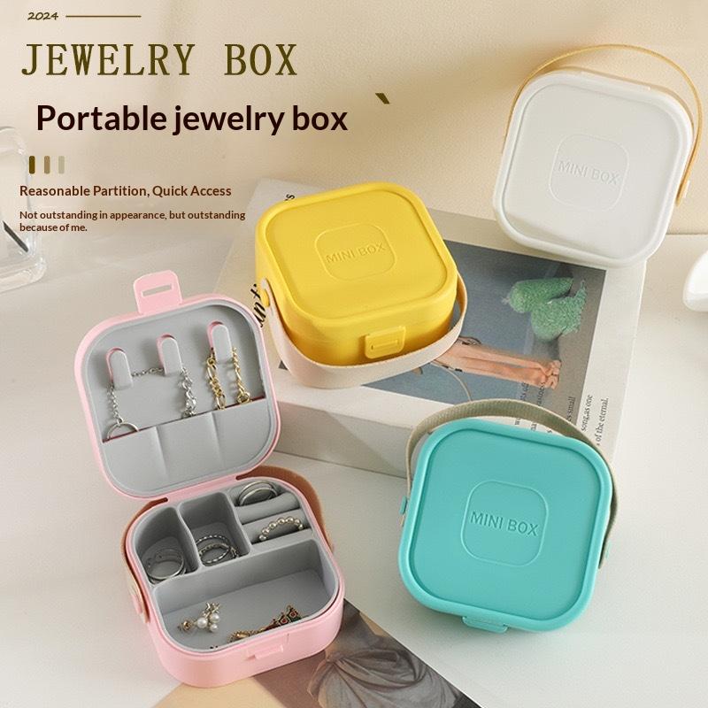 Boîte de rangement portable pour bijoux Organisateur de voyage Étui à bijoux Rangement PP Boucles d'oreilles Collier Bague Organisateur d'exposition pour bijoux