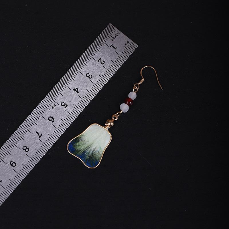 Ronghua Handmade Earrings: Intangible Cultural Heritage, Suitable for Daily Wear with Hanfu or Qipao.