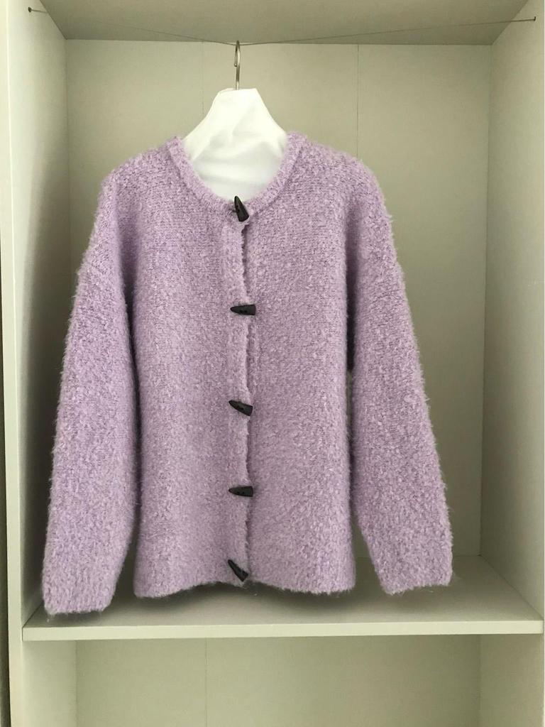 Japanese Style Soft Lamb Toggle Sweater - Women's Thickened, Cute, Comfortable Coat for Autumn 2025, White.