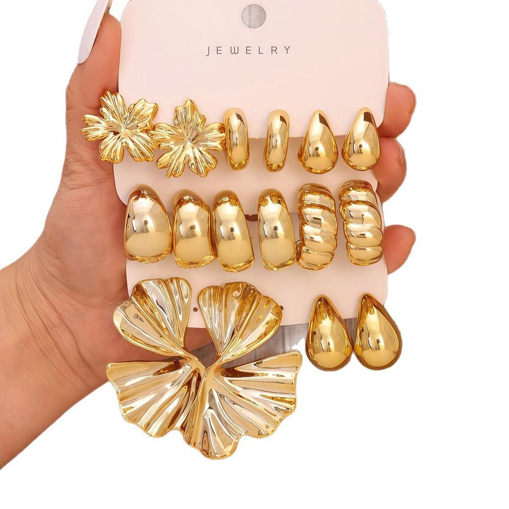 Exaggerated Women's Earrings Set: Elegant European & American Style, Trendy Smooth Finish, Light Luxury High-End Design