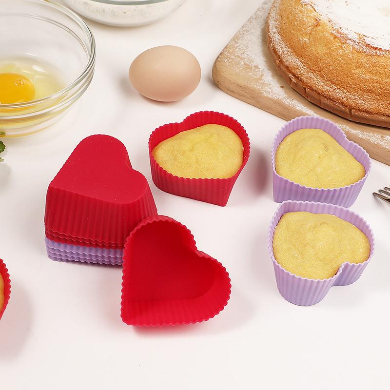

5Pcs Reusable Mini Baking Cups Heart Cupcake Liners Silicone Non-Stick Pastry Muffin Liner Molds Valentine S Day Mousse Mould червоний