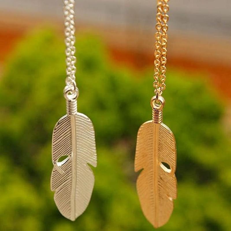 Bohemian Retro Multi-Element Feather Clavicle Chain Necklace