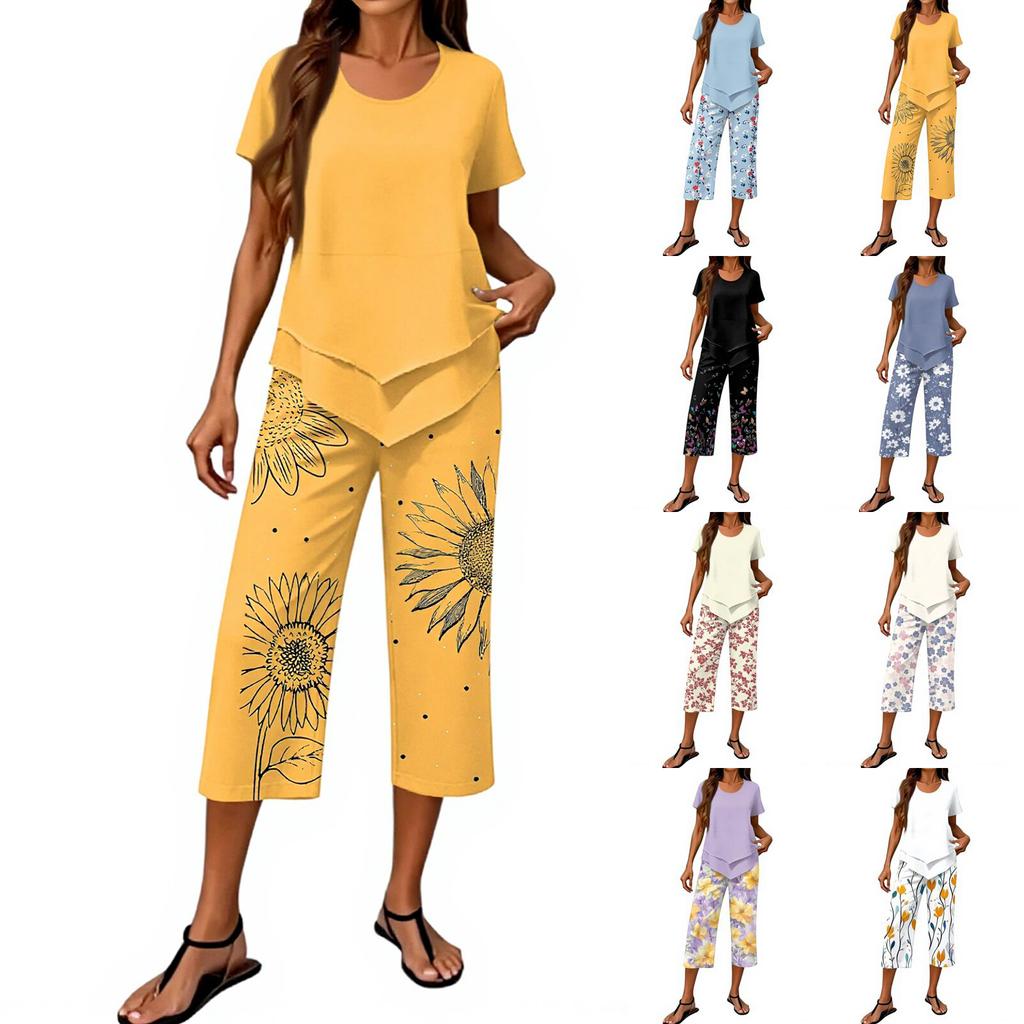 Women's Casual Two Piece Set Short Sleeve Round Neck T Shirt with Floral Print Capri Pants Lightweight Comfortable Lounge Wear